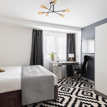 Spacious And Modern 4 Bed Apartment Next To Borough Station London Bagian luar foto