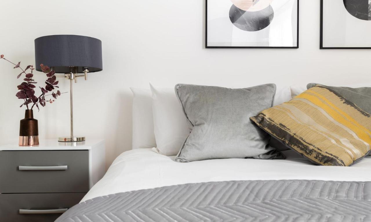 Spacious And Modern 4 Bed Apartment Next To Borough Station London Bagian luar foto