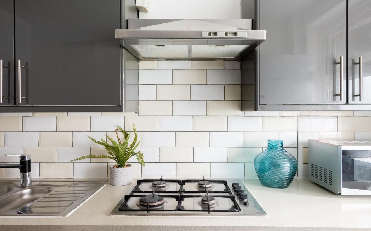 Spacious And Modern 4 Bed Apartment Next To Borough Station London Bagian luar foto